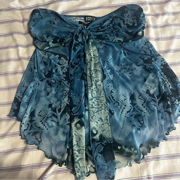 Urban Outfitters Tops - Super cute strapless top with tie